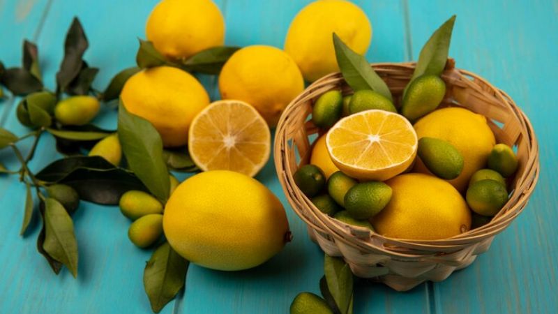 11 Unique Nutritional Benefits of Lemon