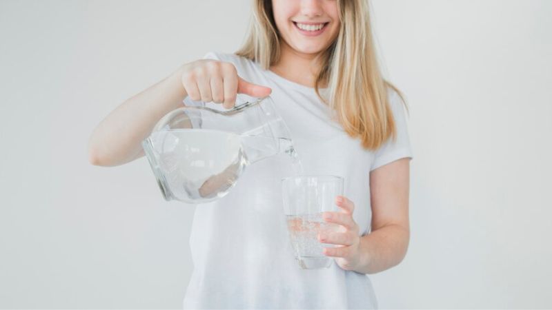 Top 8 Unexpected Advantages of Daily Hot Water Consumption